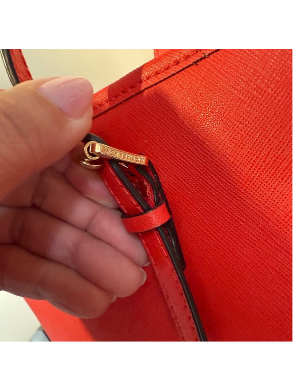 Michael Kors Jet Set Tote Colorblock Heritage Bag Red and Brown GREAT Condition - Picture 6 of 12